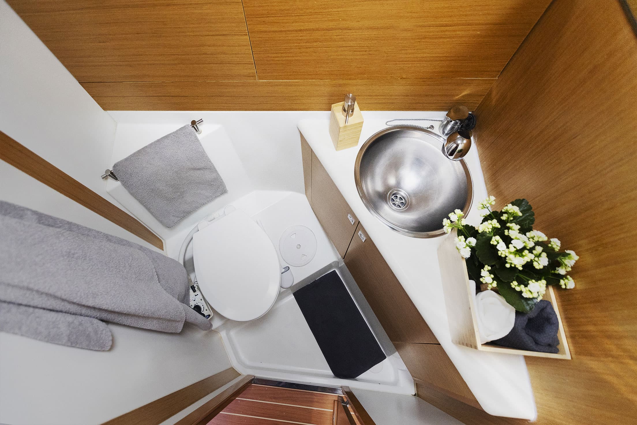 Jeanneau 53 - photo 10