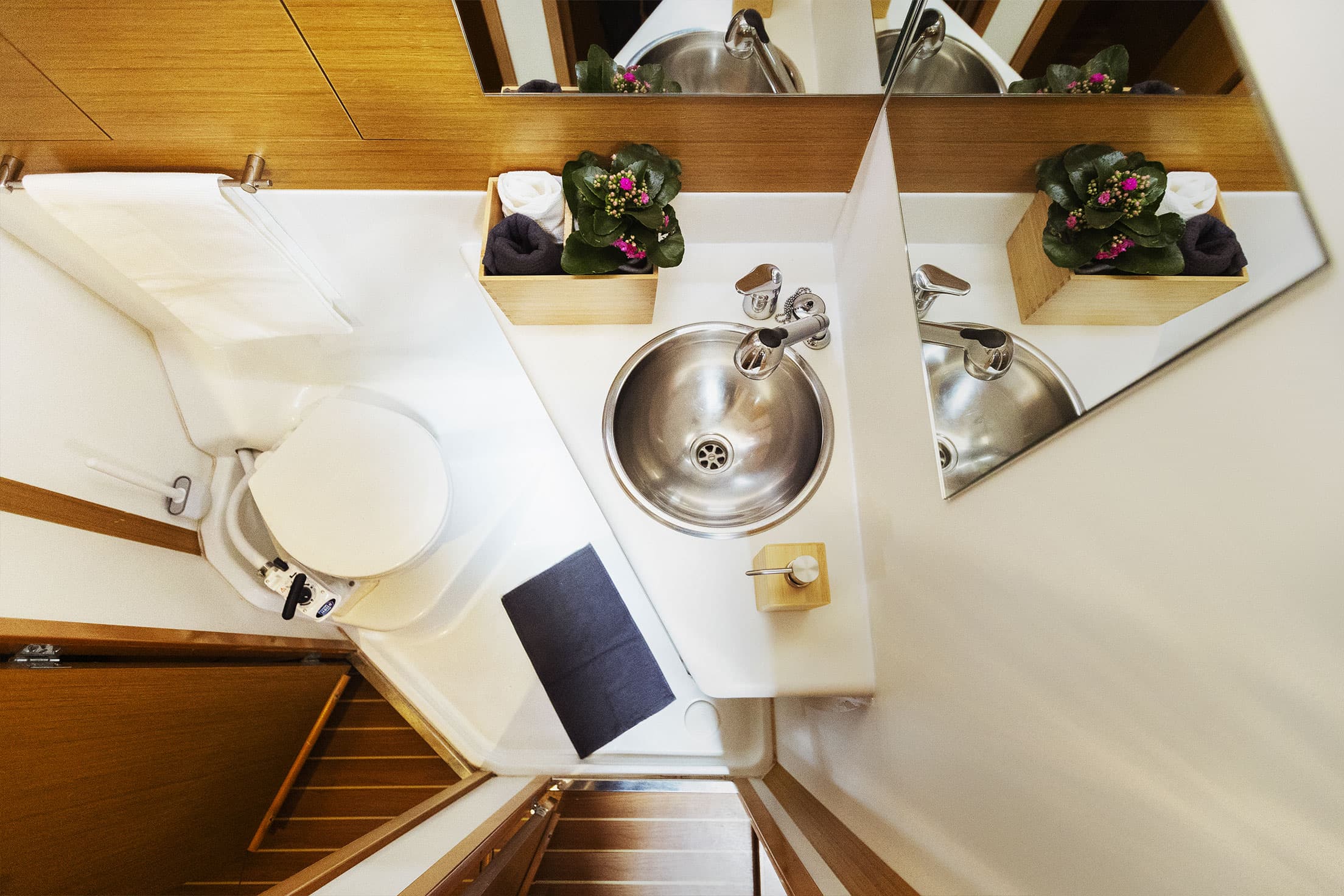 Jeanneau 53 - photo 18