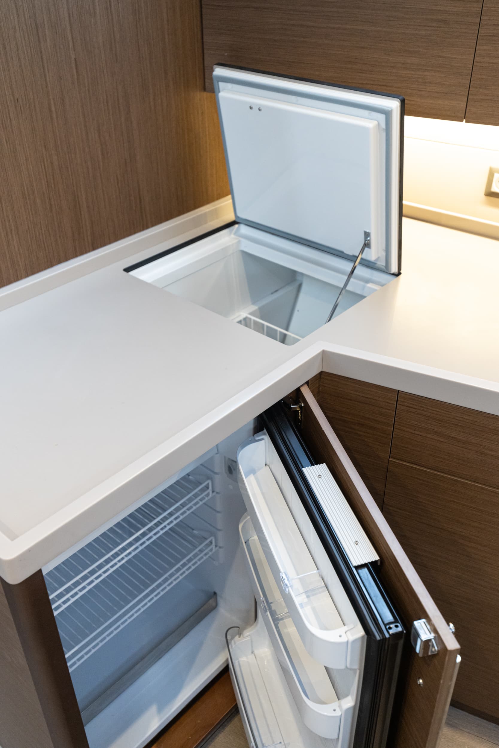 Oceanis 46.1 - photo 15