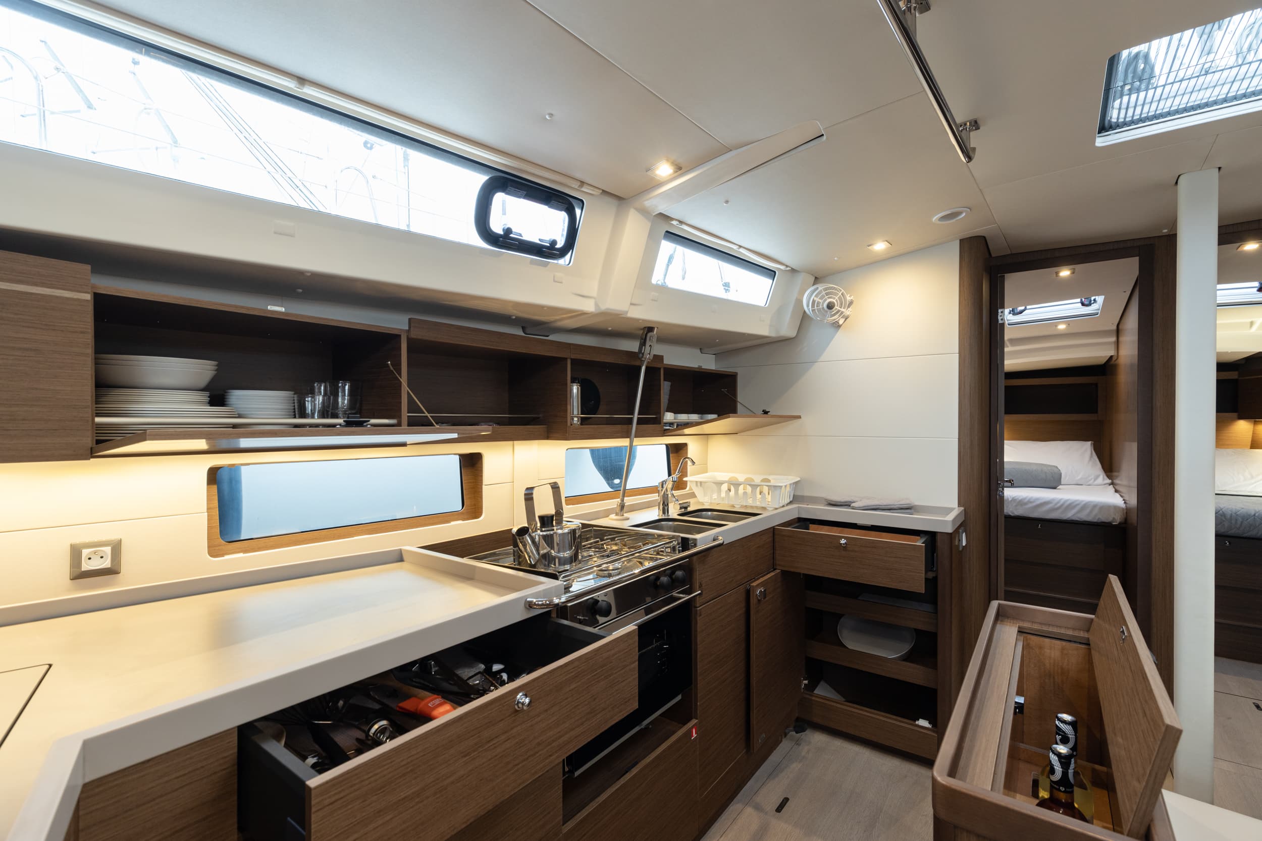 Oceanis 46.1 - photo 14