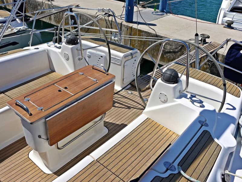 Bavaria 46 - photo