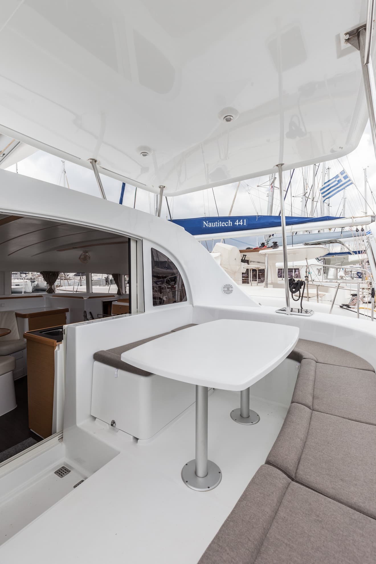 Lagoon 380 S2 - photo 10