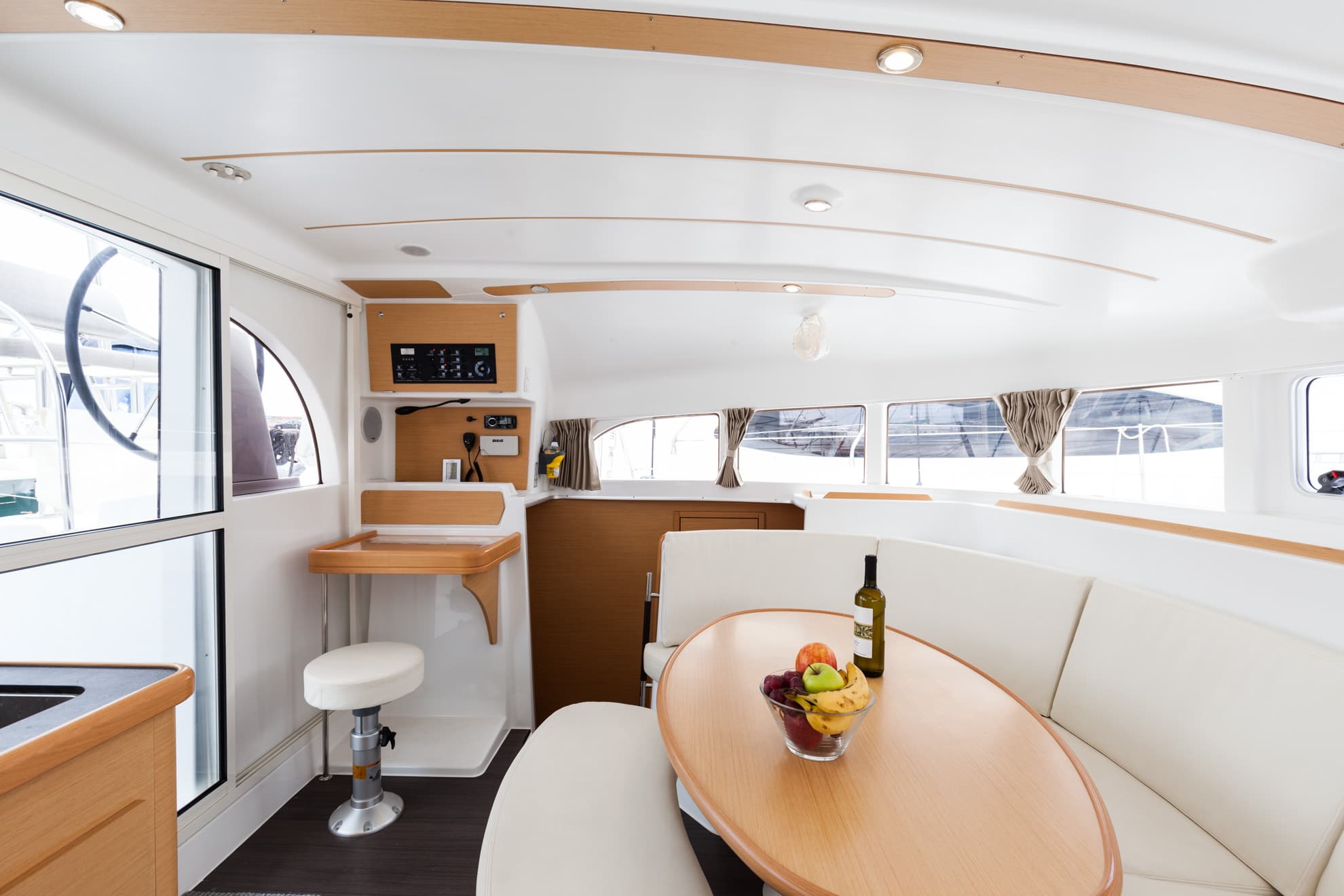 Lagoon 380 S2 - photo 17