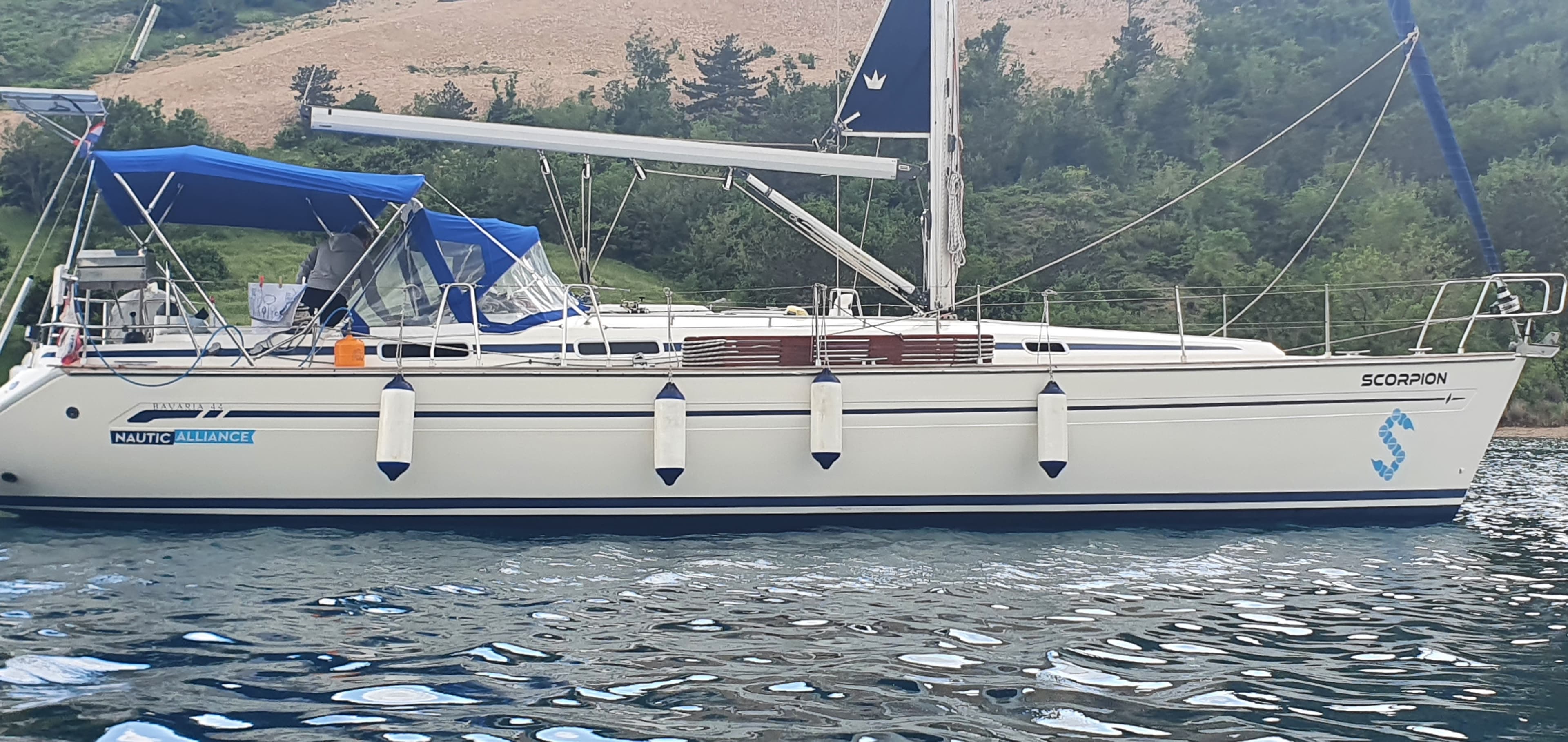 Bavaria 44 - photo 49