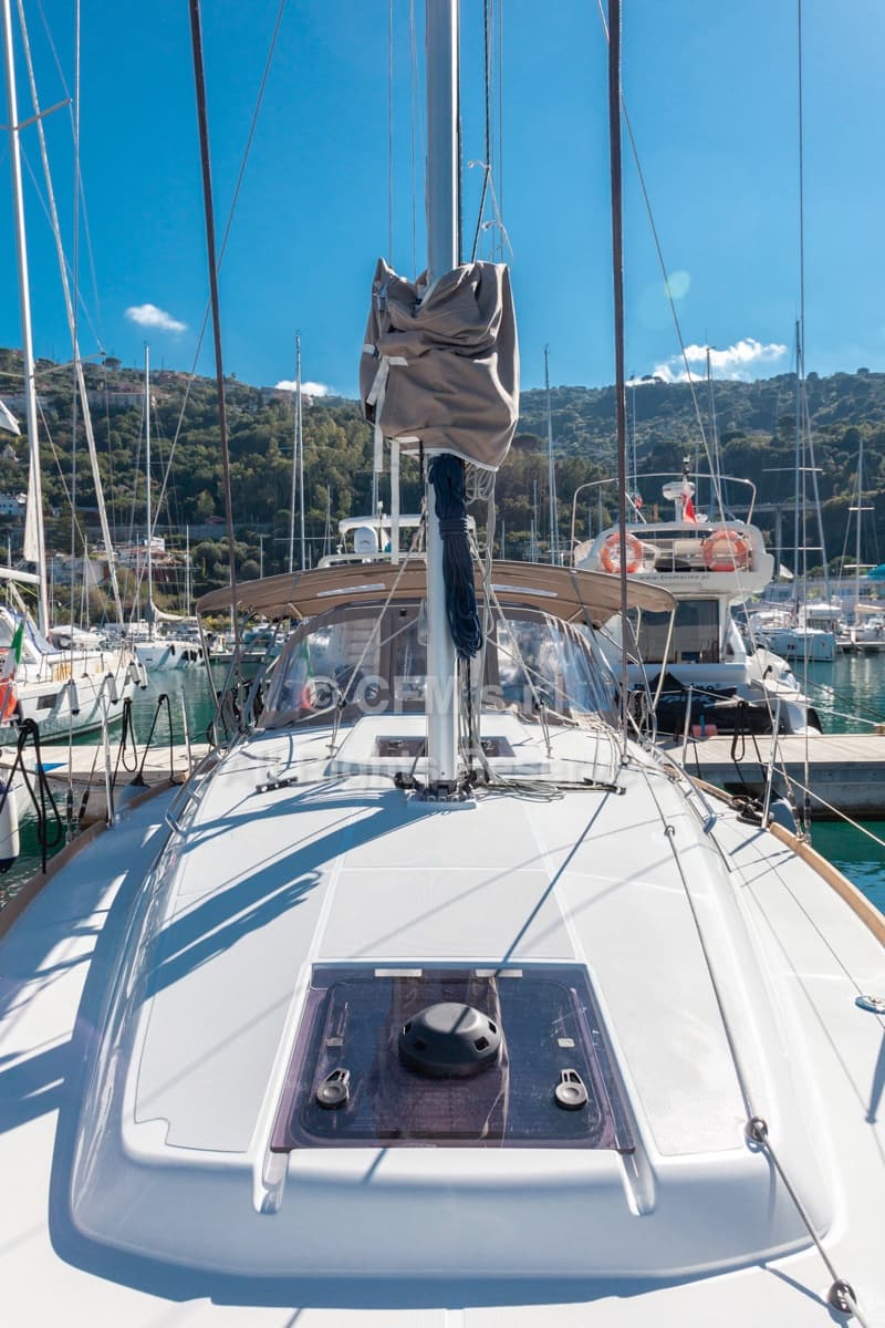 Sun Odyssey 349 - photo 8