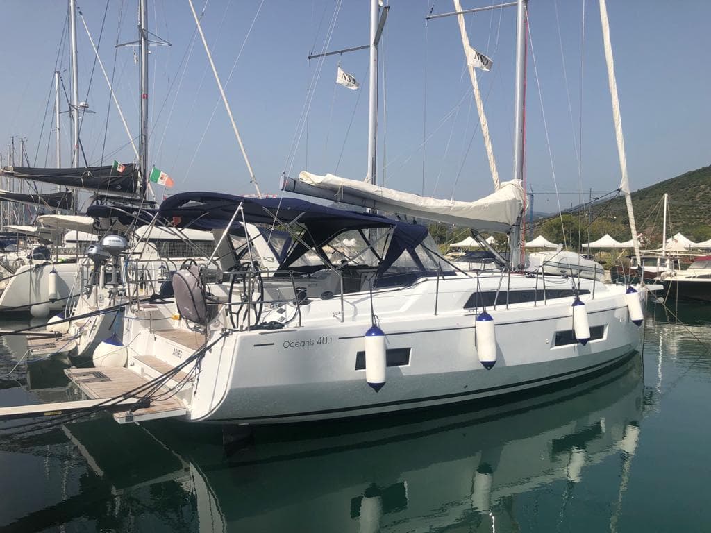 Oceanis 40.1 - photo