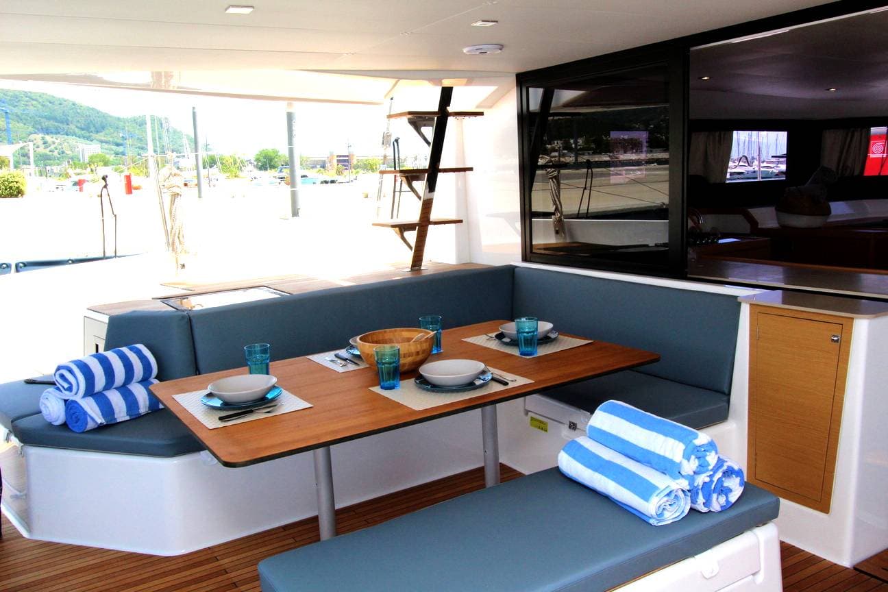 Dufour Catamaran 48 - photo 7