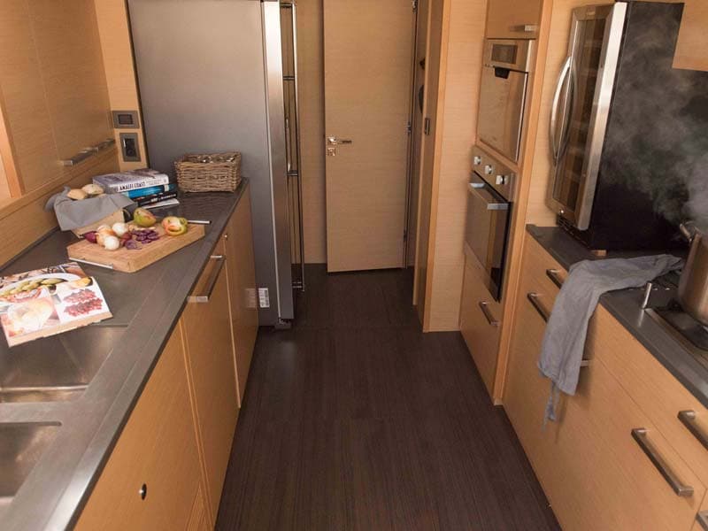 Lagoon 620 - photo 15