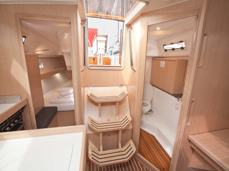 Bavaria Cruiser 34 Style - photo 21