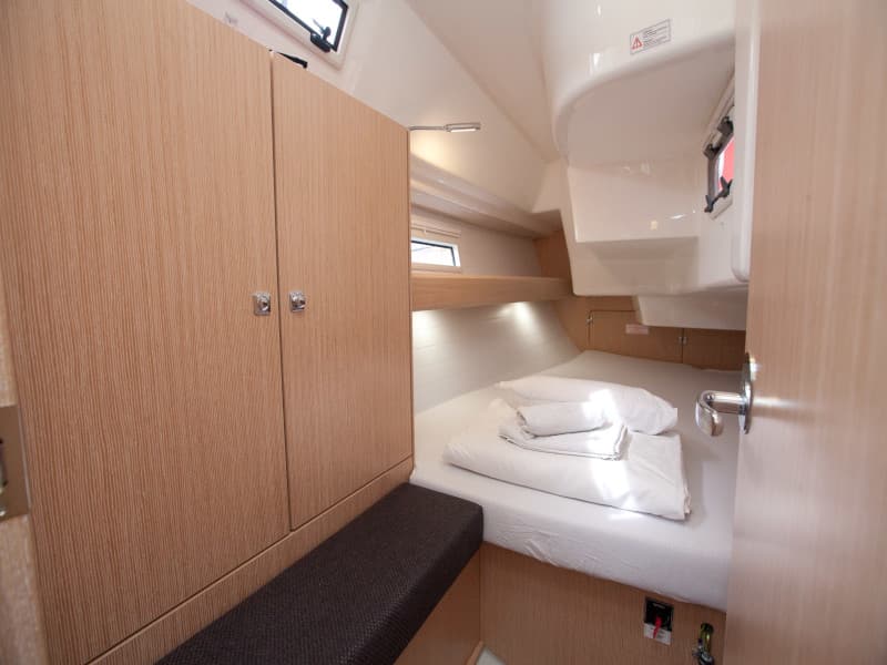 Bavaria Cruiser 34 Style - photo 10