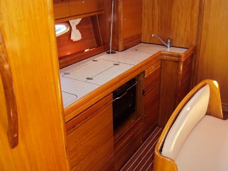 Bavaria 39 Cruiser - photo 4