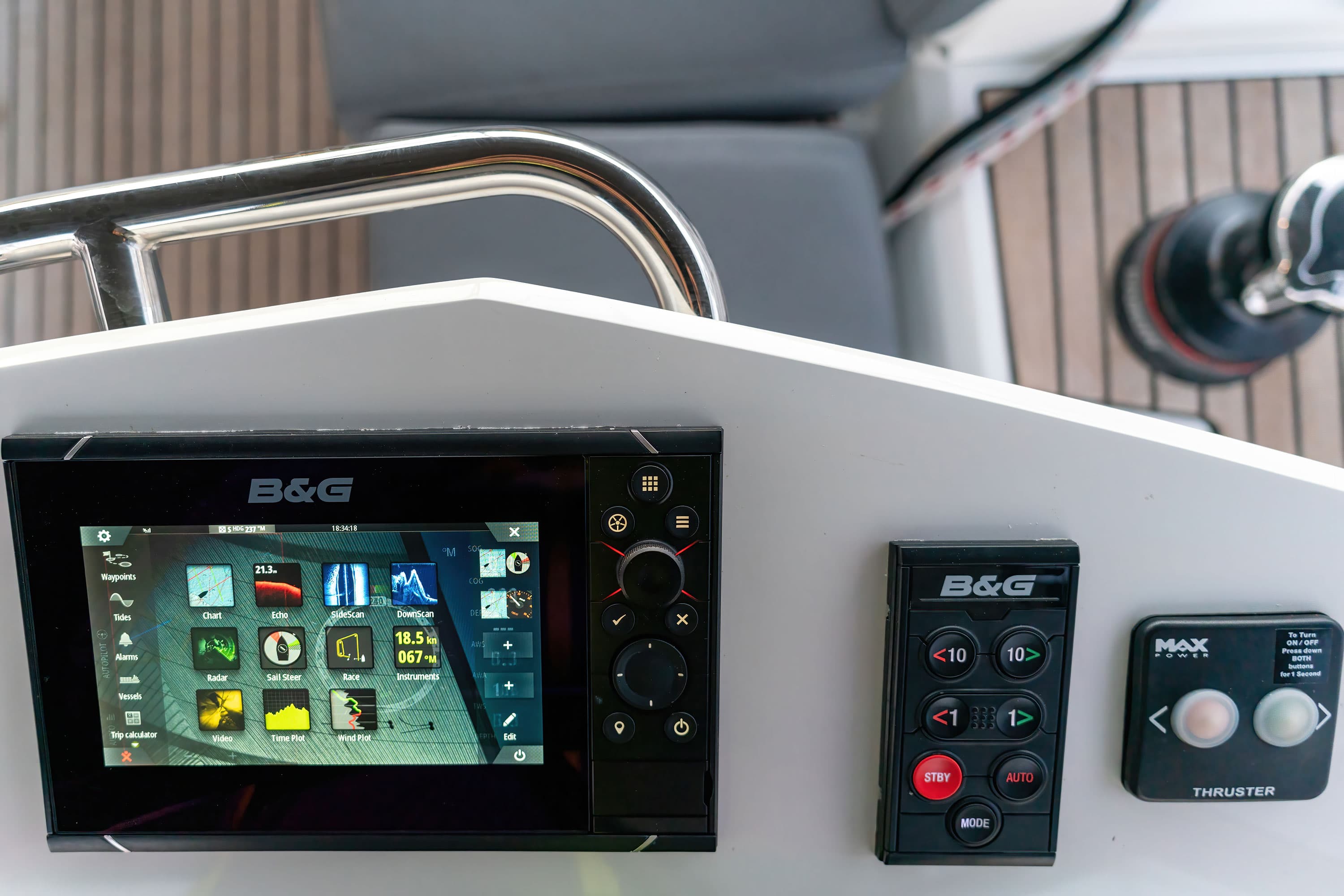 Oceanis 46.1 - photo 21