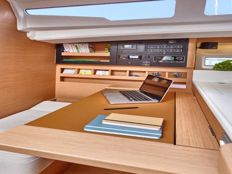 Sun Odyssey 440 - photo 15