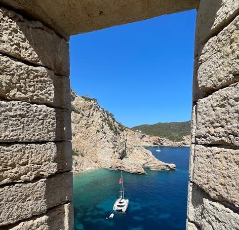 Lagoon 46  - photo 12