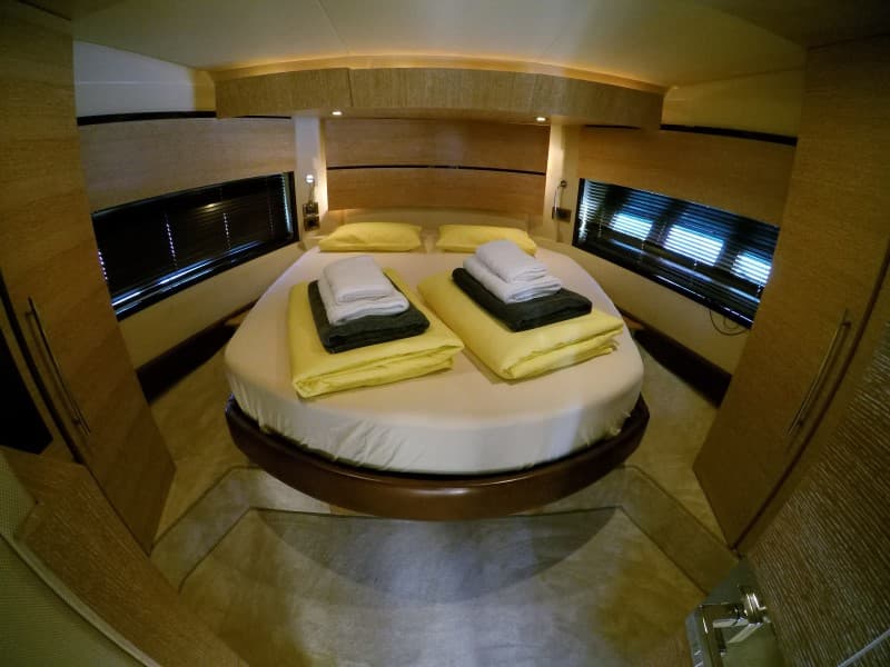 Azimut 47 - photo 18