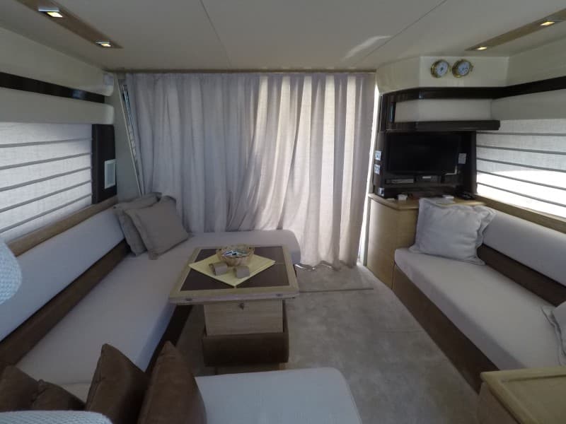 Azimut 47 - photo 23