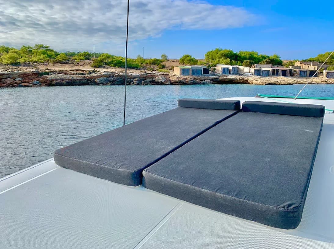 Lagoon 42 - photo 13