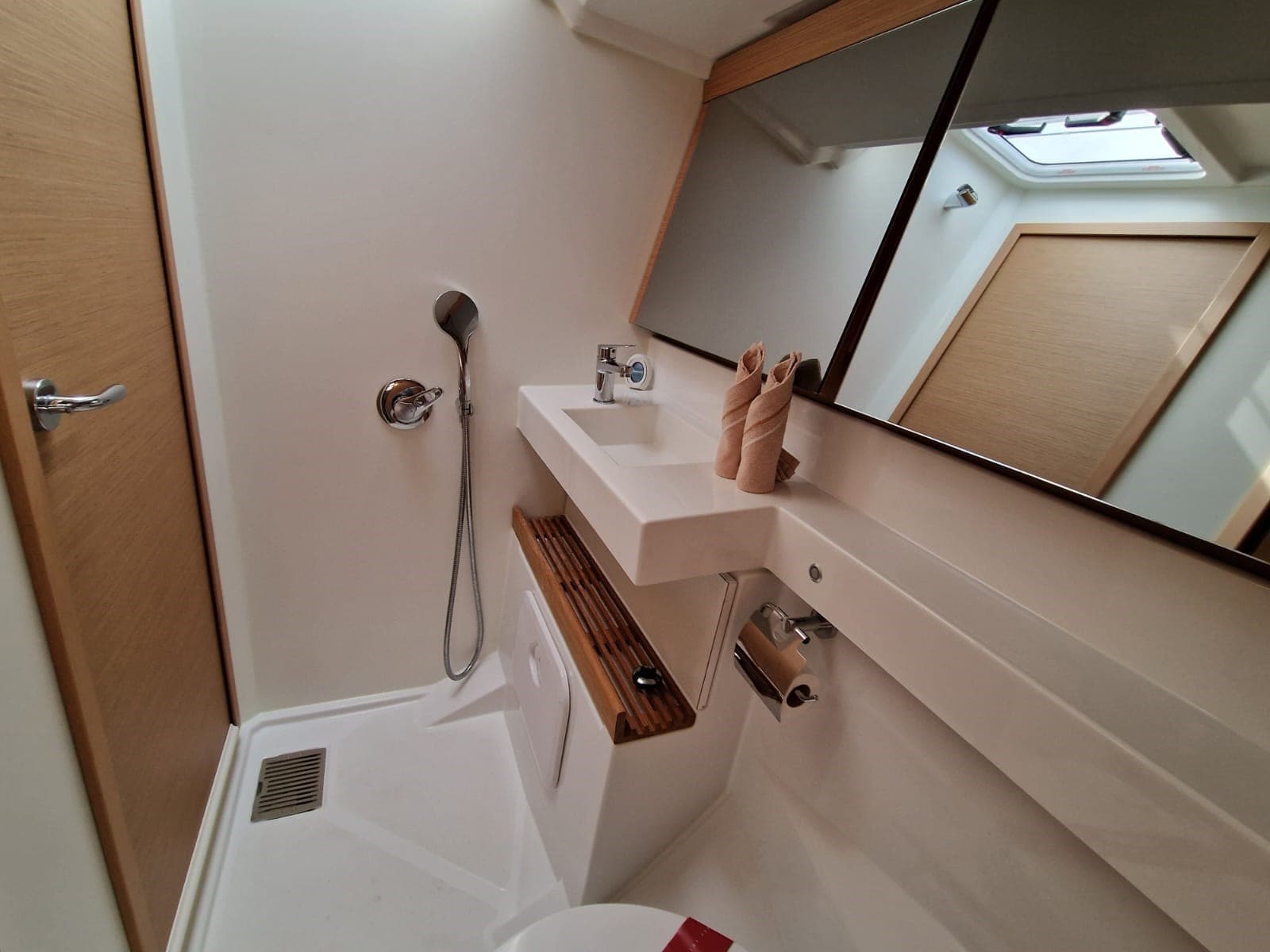 Sun Odyssey 440 - photo 7