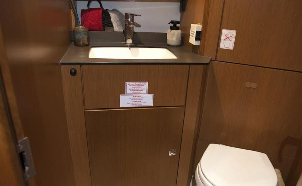 Bavaria Cruiser 41 - photo 12