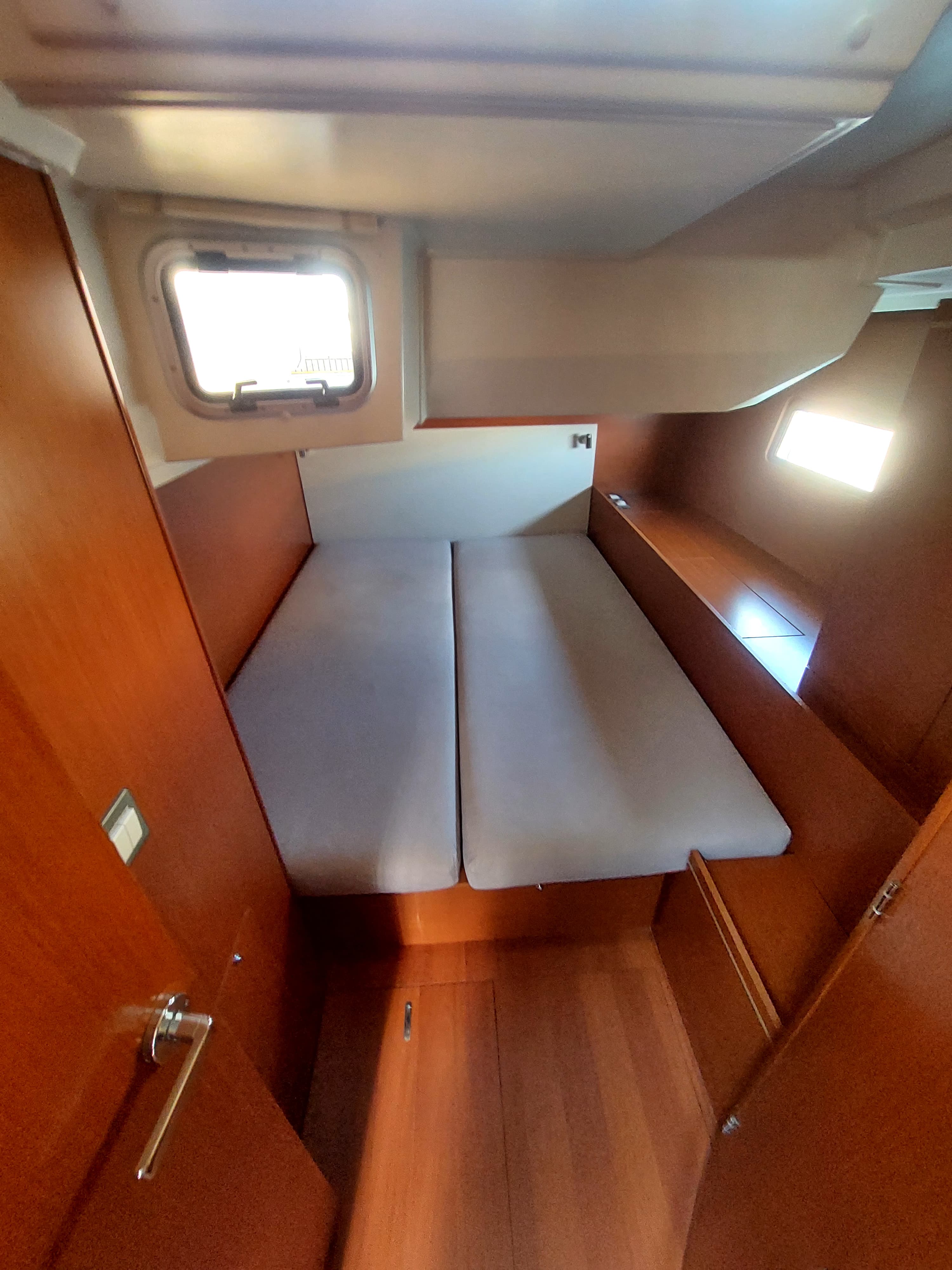 Oceanis 51.1 - photo 4