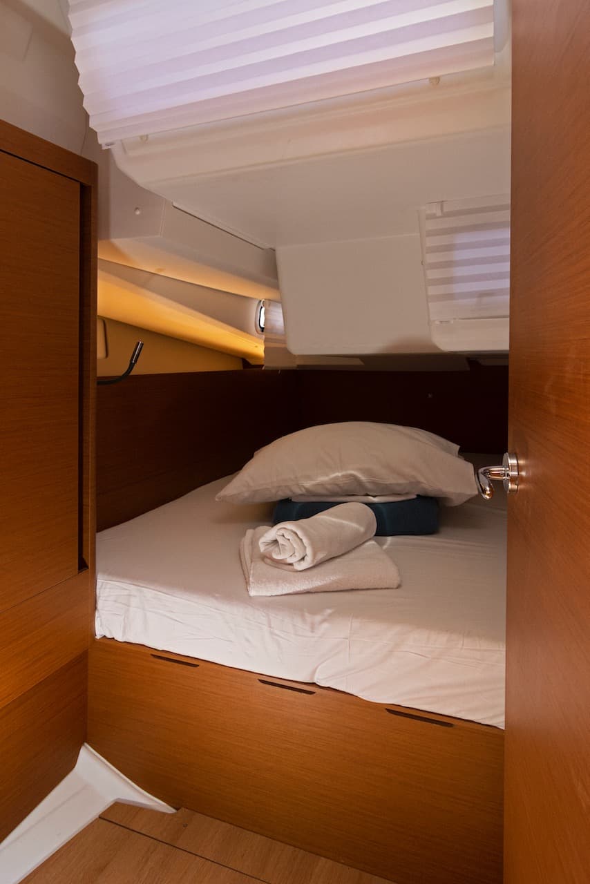 Sun Odyssey 440 - photo 4