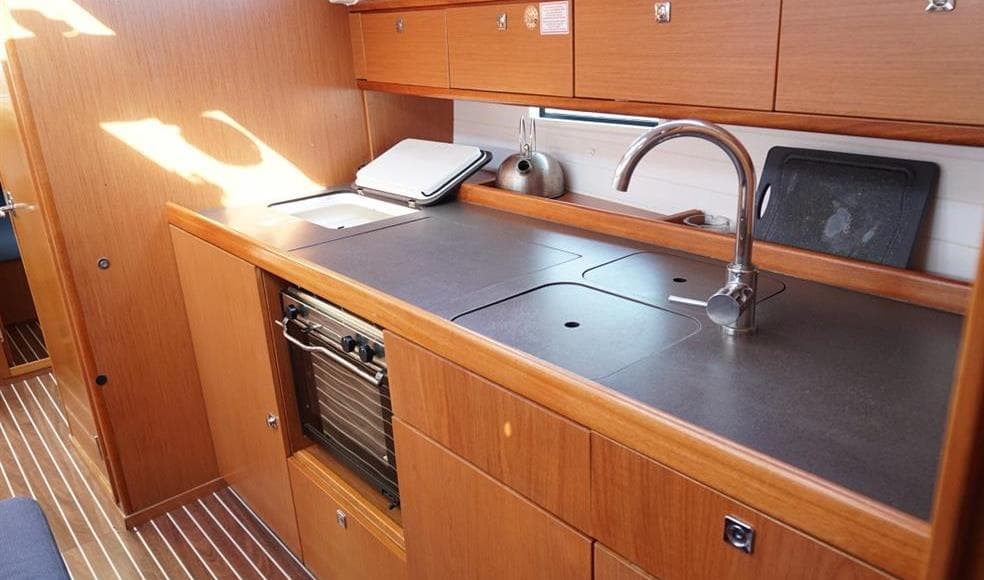 Bavaria Cruiser 41 - photo 15