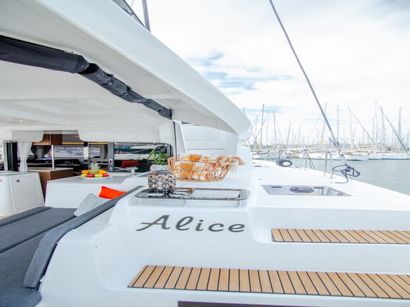 Lagoon 46  - photo 112