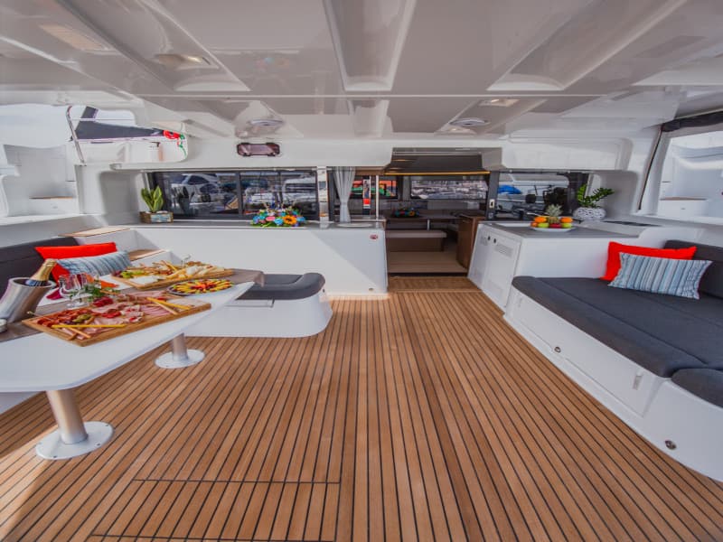 Lagoon 46  - photo 54