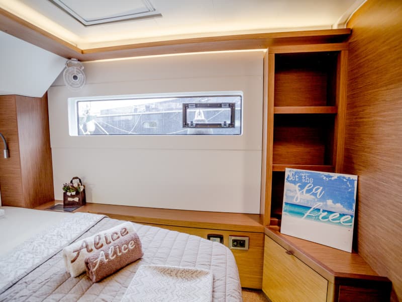 Lagoon 46  - photo 102