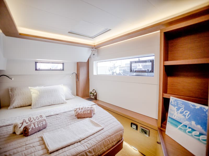 Lagoon 46  - photo 137