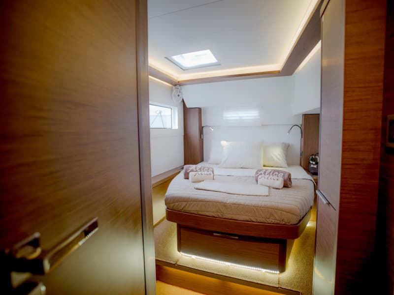 Lagoon 46  - photo 95