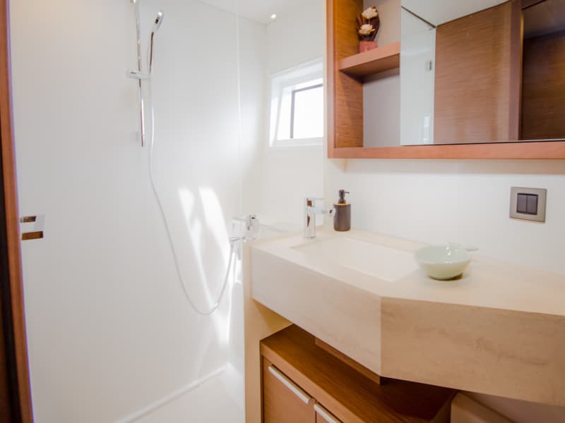 Lagoon 46  - photo 45