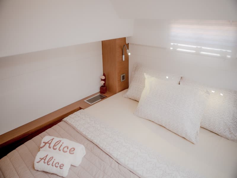 Lagoon 46  - photo 106