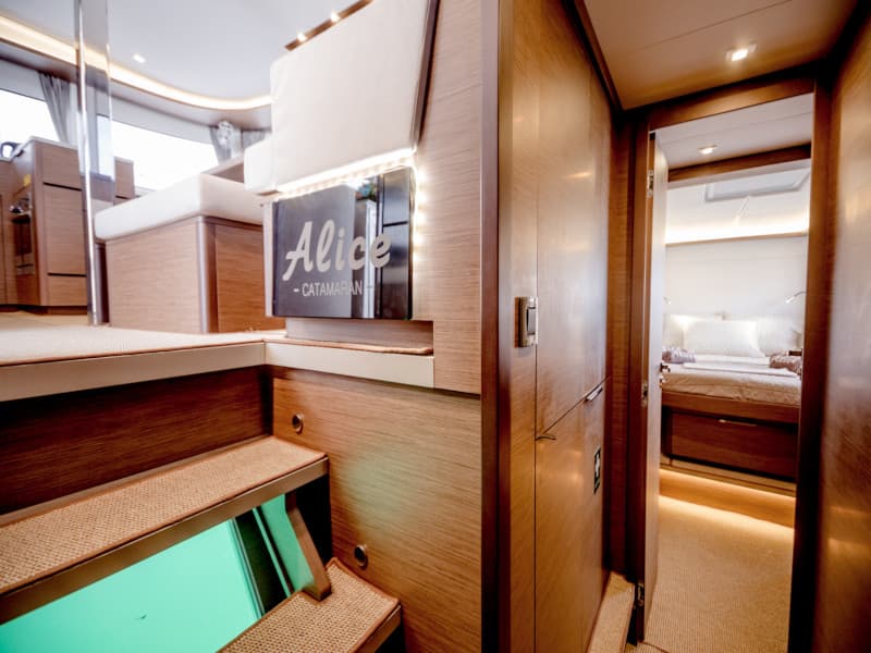 Lagoon 46  - photo 18