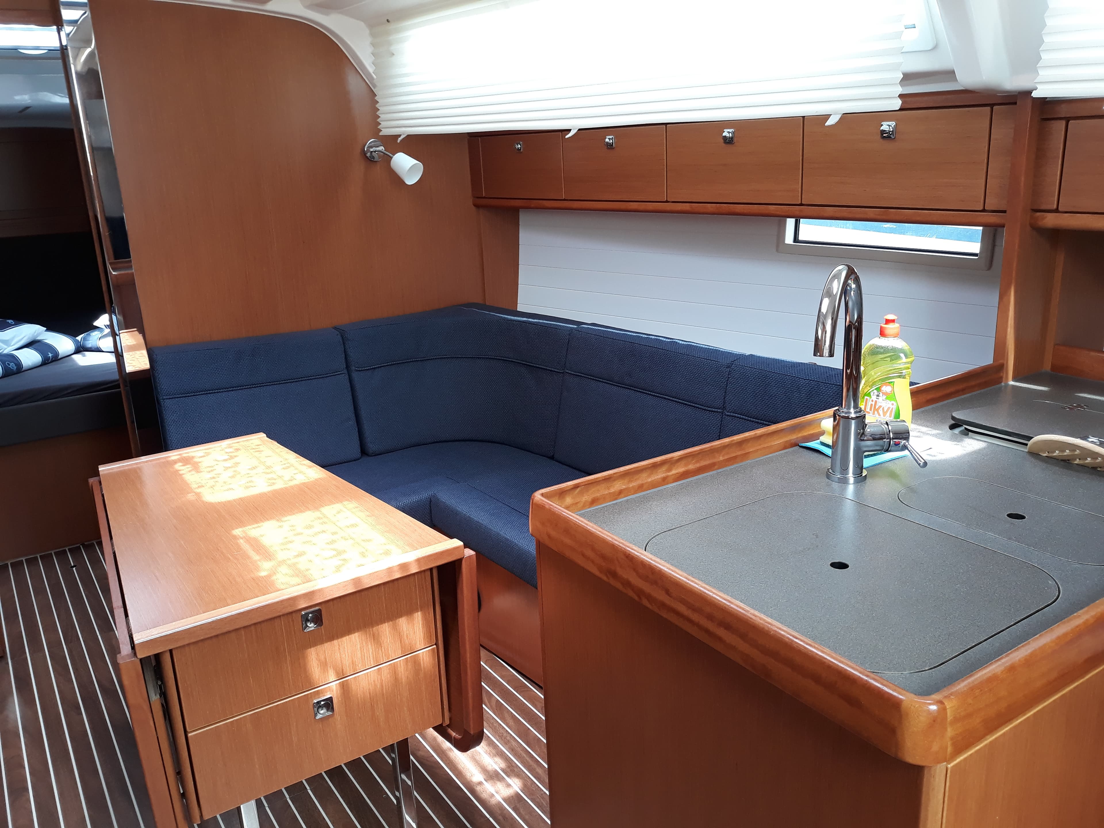 Bavaria Cruiser 37 - photo 7