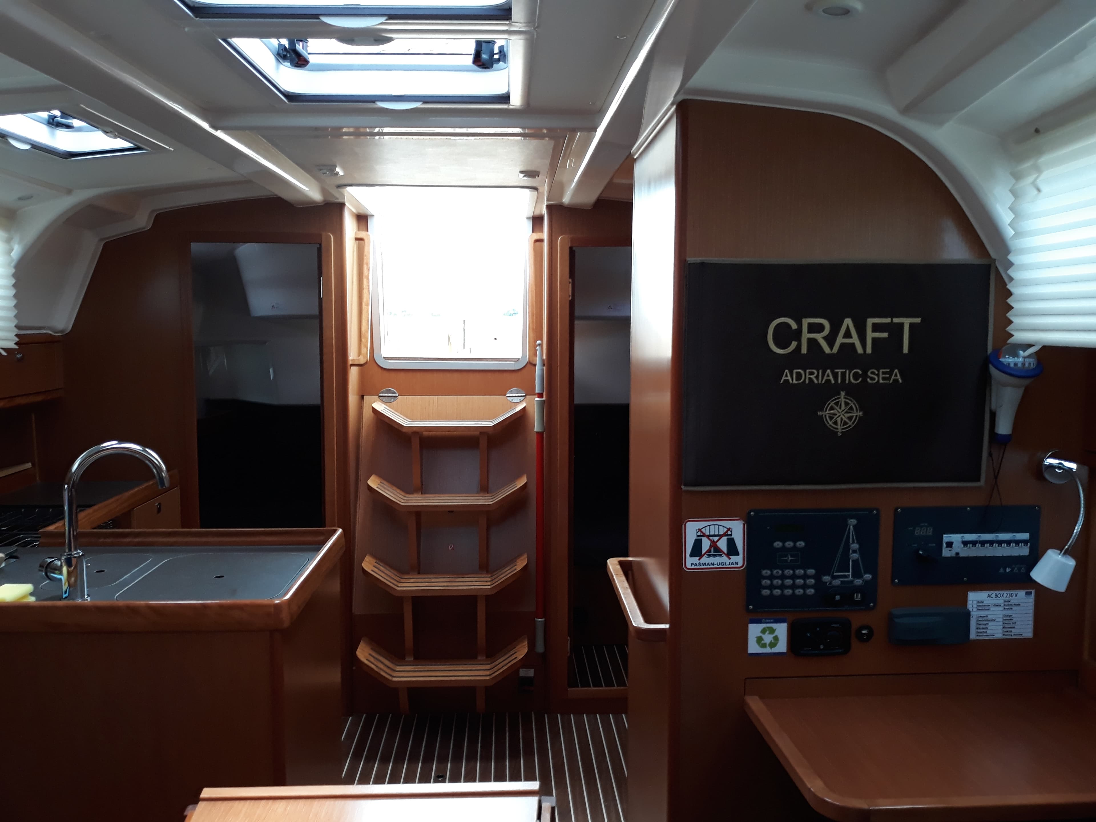 Bavaria Cruiser 37 - photo 8