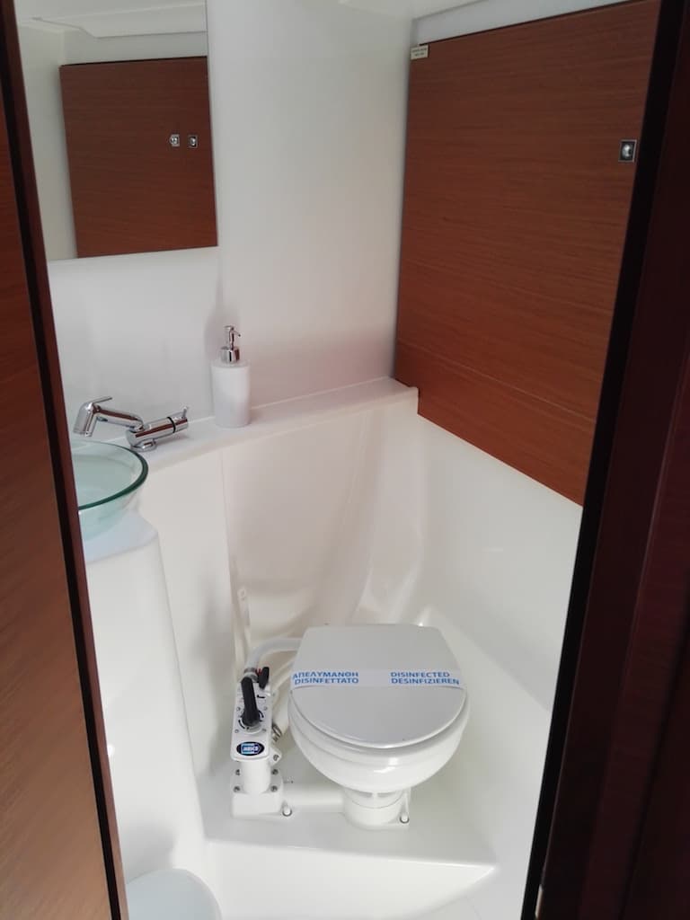 Dufour 460 Grand Large - photo 10