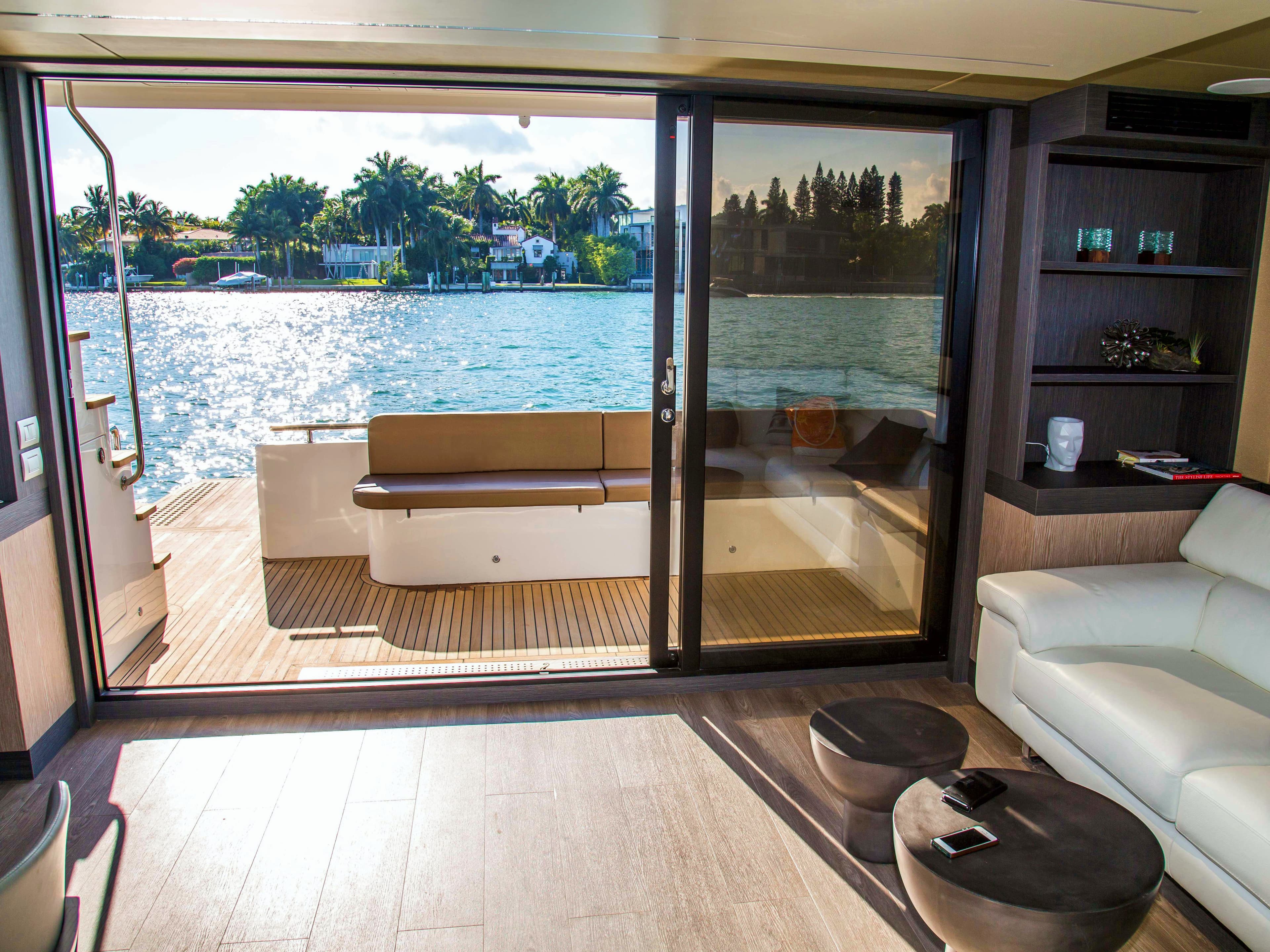 Power Catamaran - photo 9