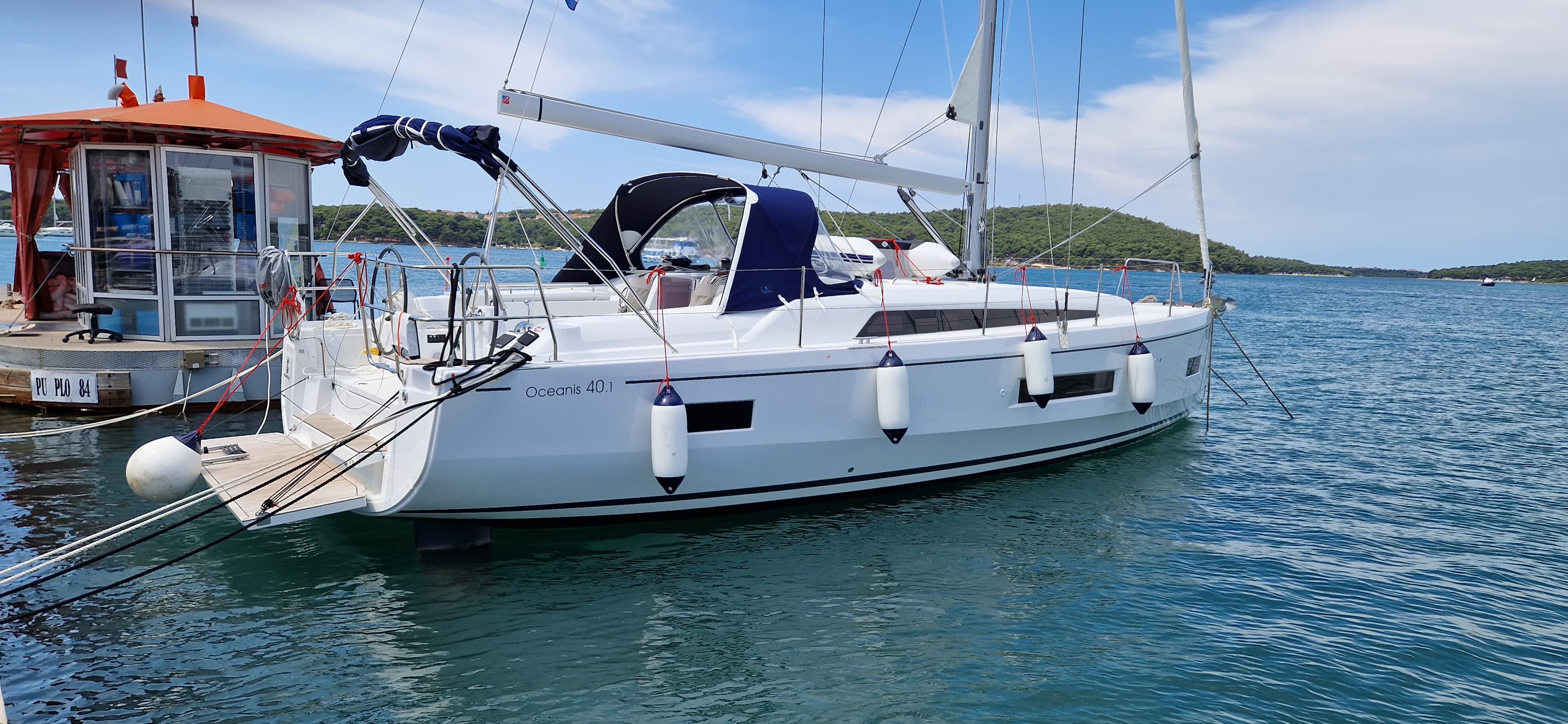 Oceanis 40.1 - photo 14