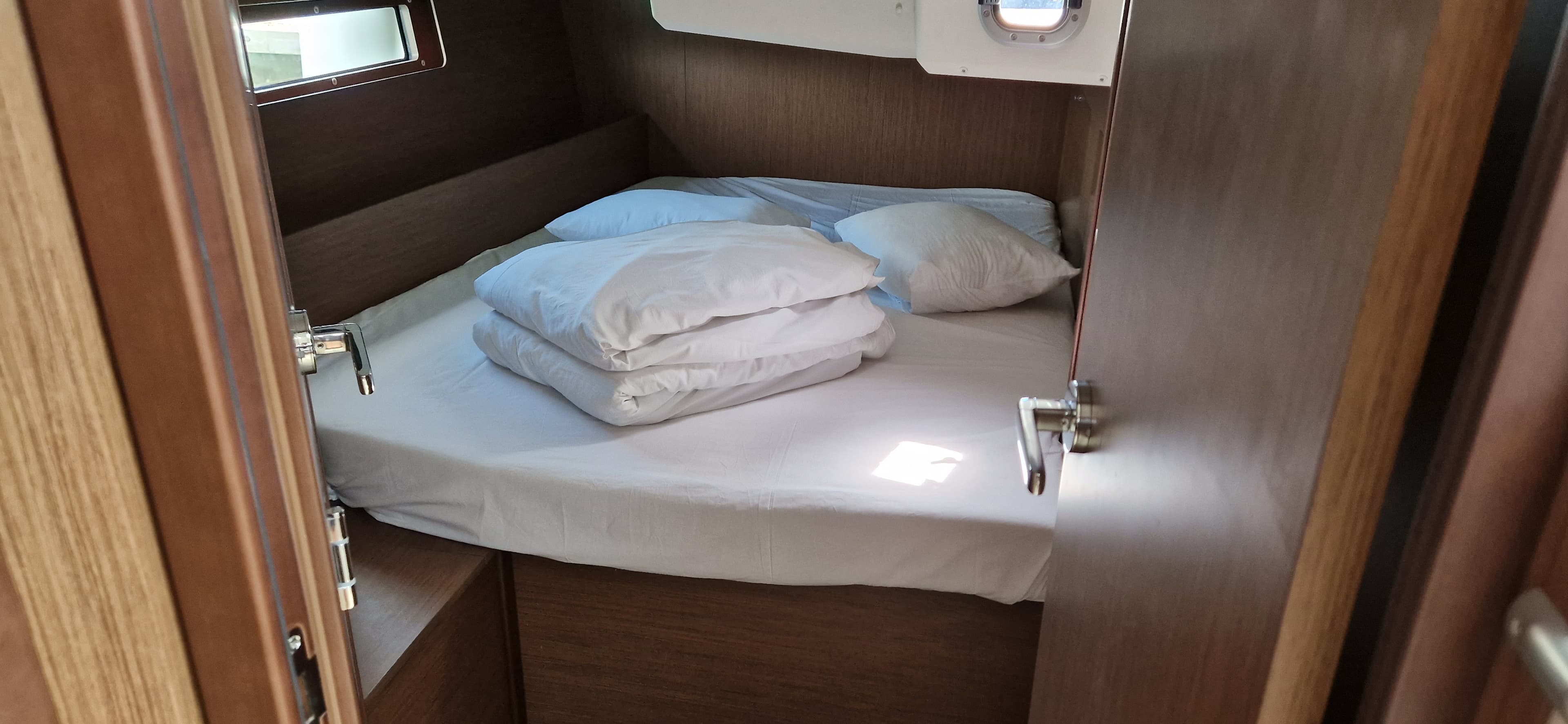 Oceanis 40.1 - photo 13