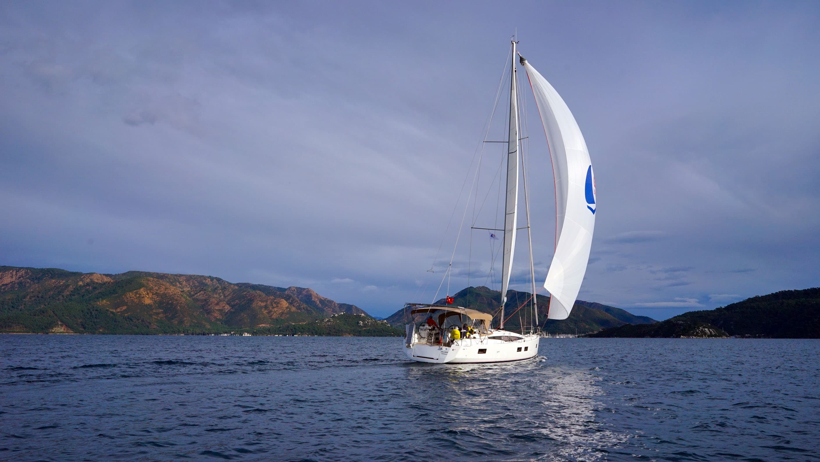 Jeanneau 51 - photo 26