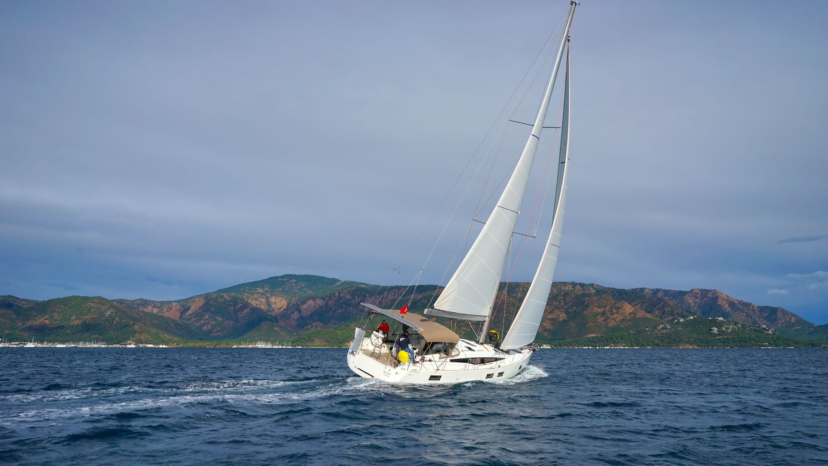 Jeanneau 51 - photo 8