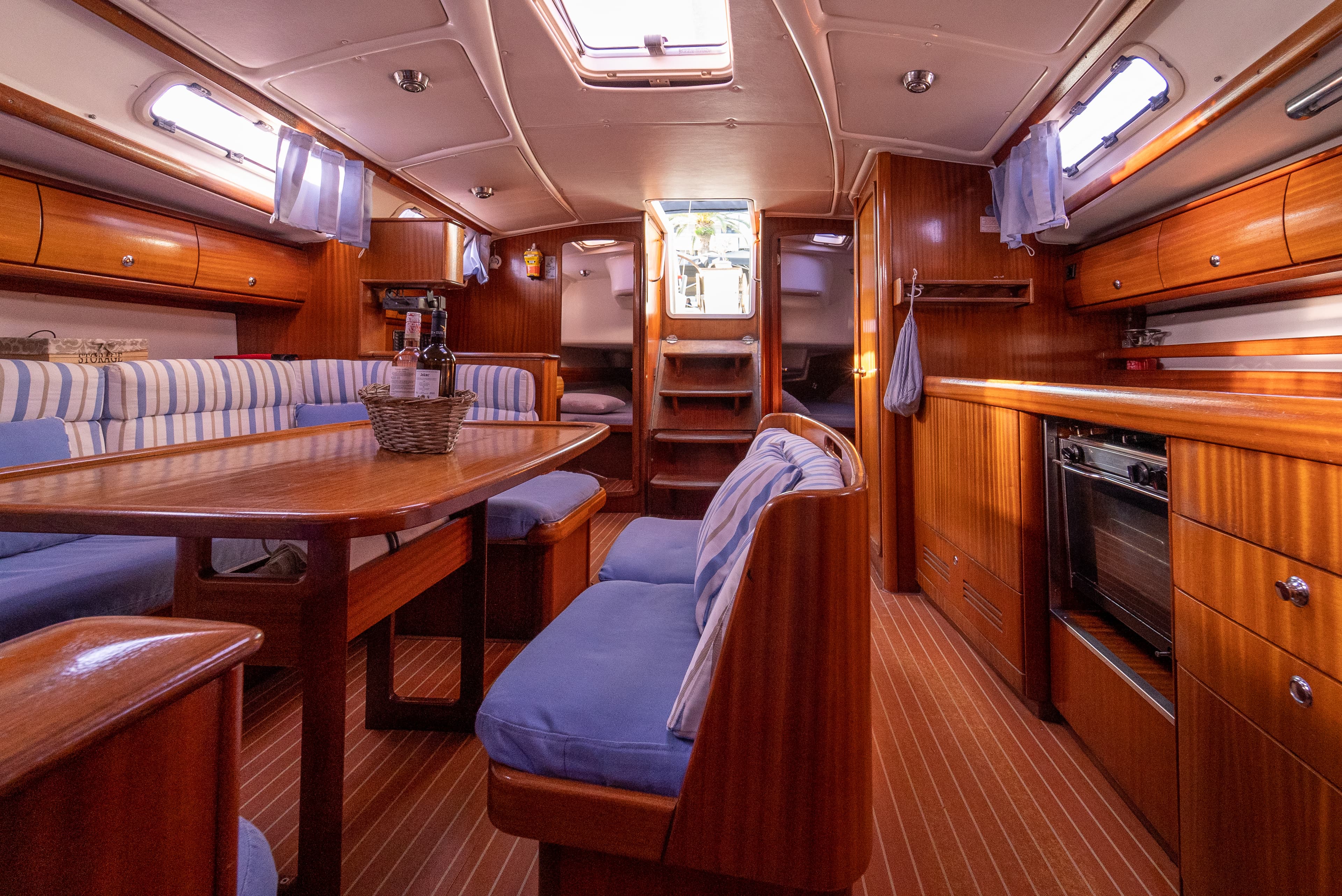 Bavaria 44 - photo 12