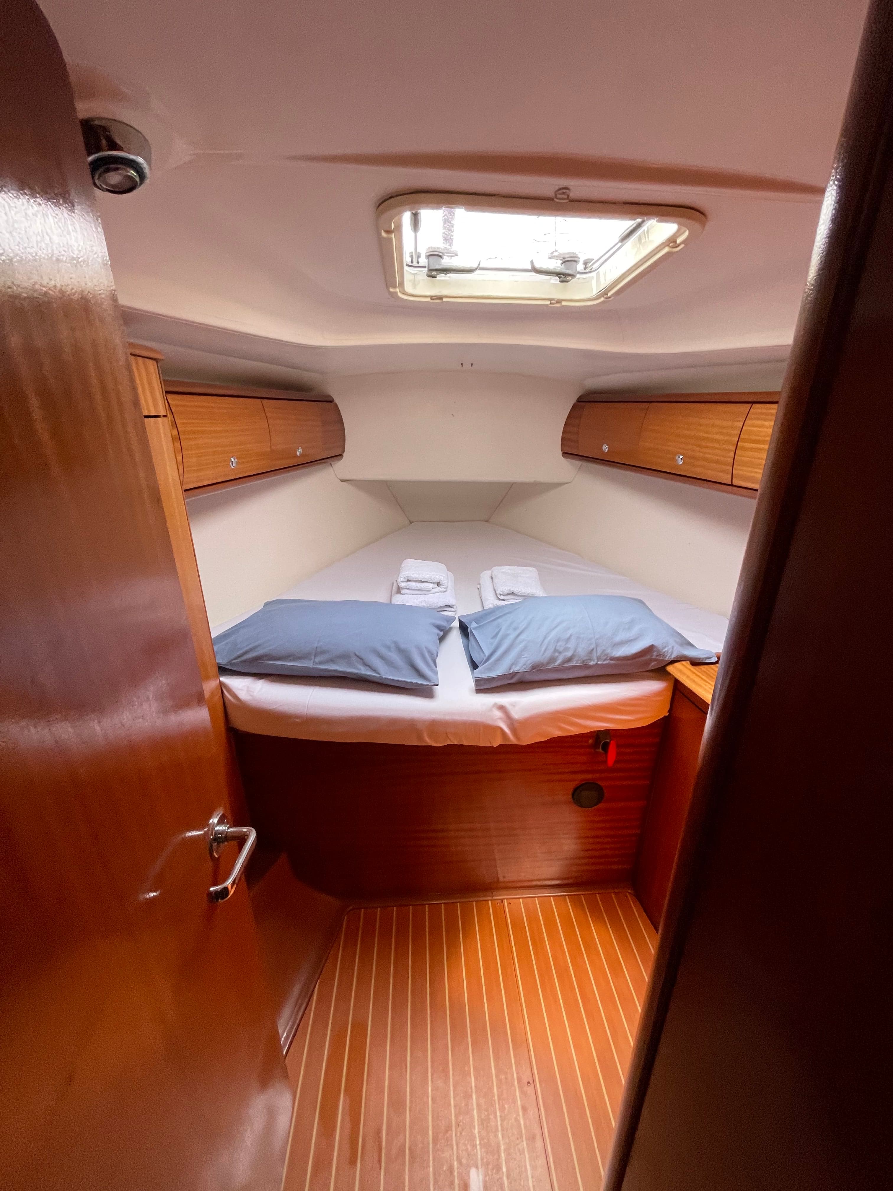 Bavaria 44 - photo 14