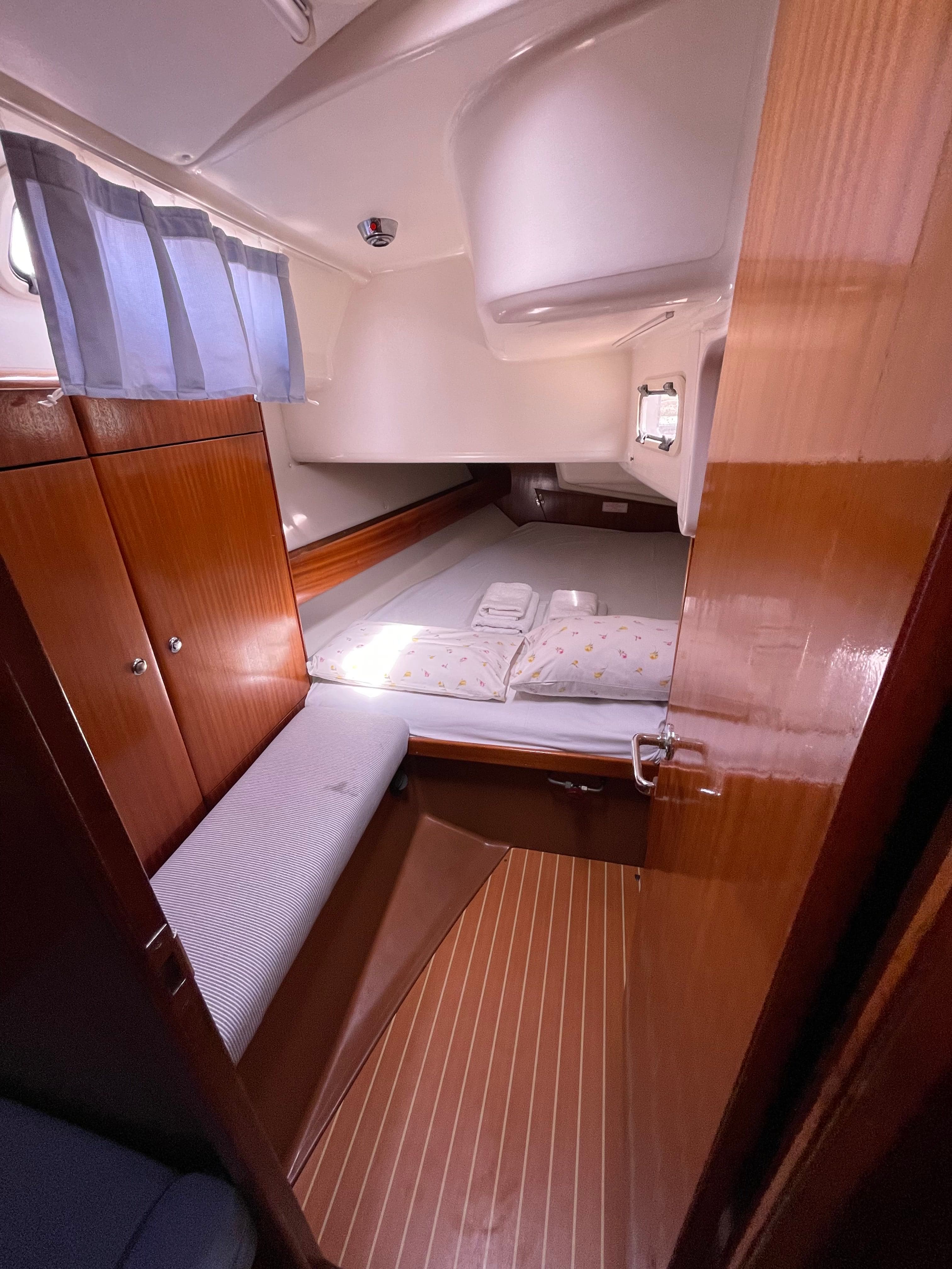 Bavaria 44 - photo 17