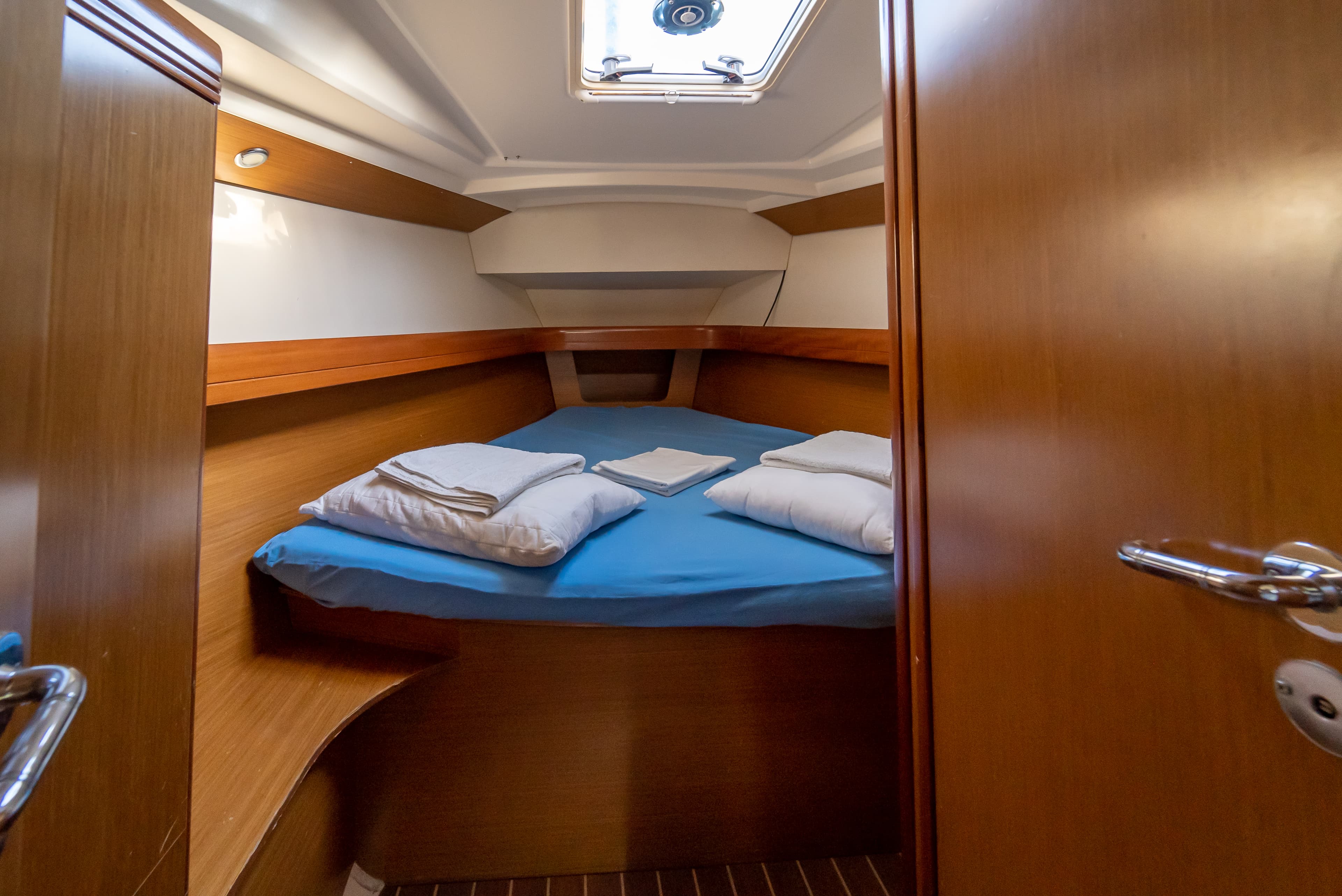 Sun Odyssey 42 i - photo 17