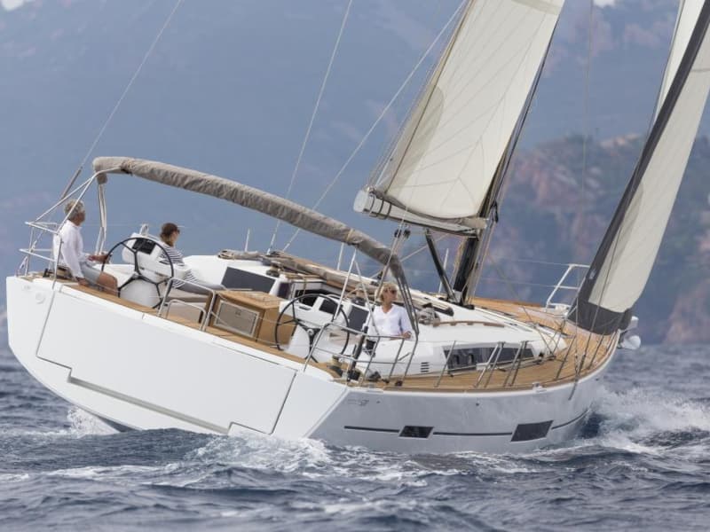 Dufour 520 Grand Large - photo