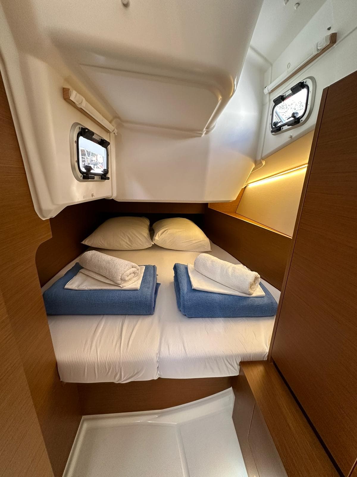 Sun Odyssey 350 - photo 21