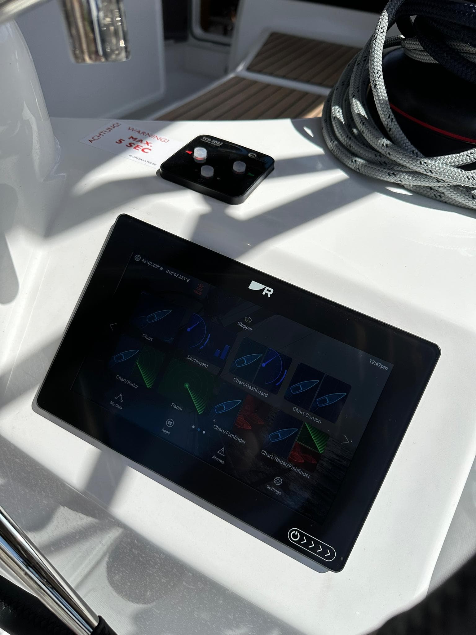 Sun Odyssey 410 - photo 9