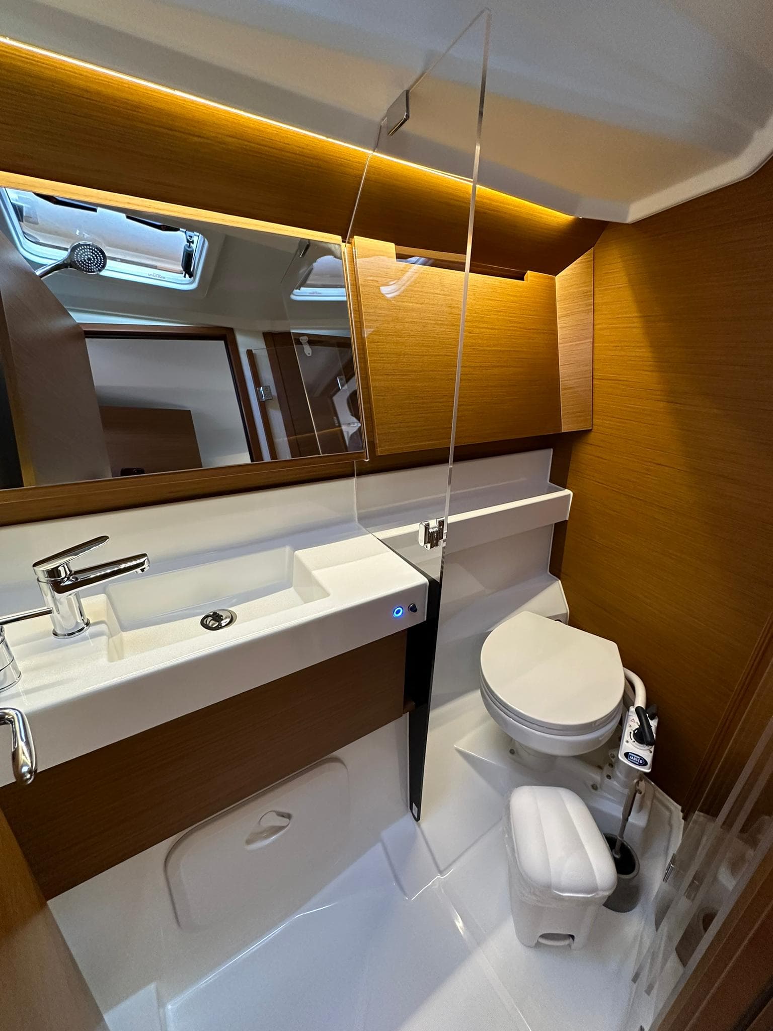 Sun Odyssey 410 - photo 8